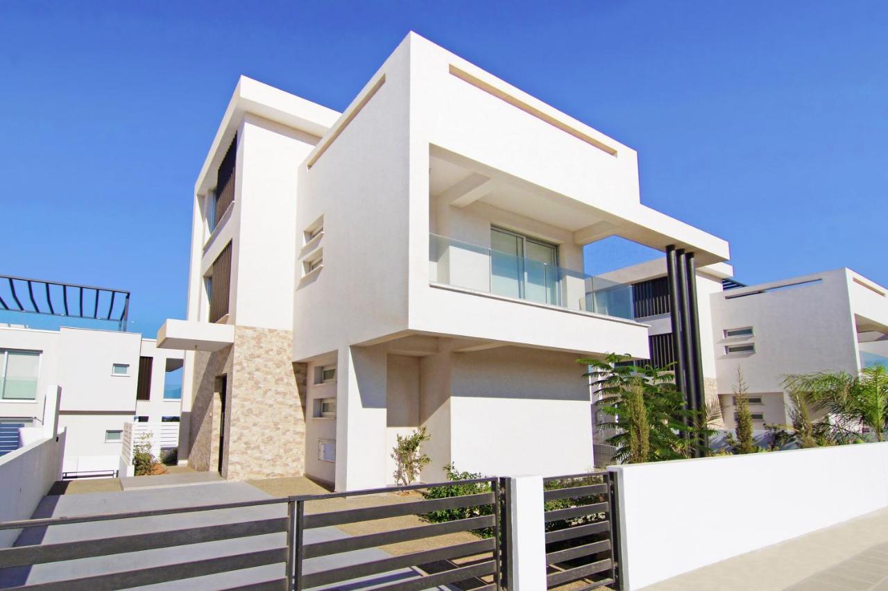 Villa Nova Protaras Buitenkant foto