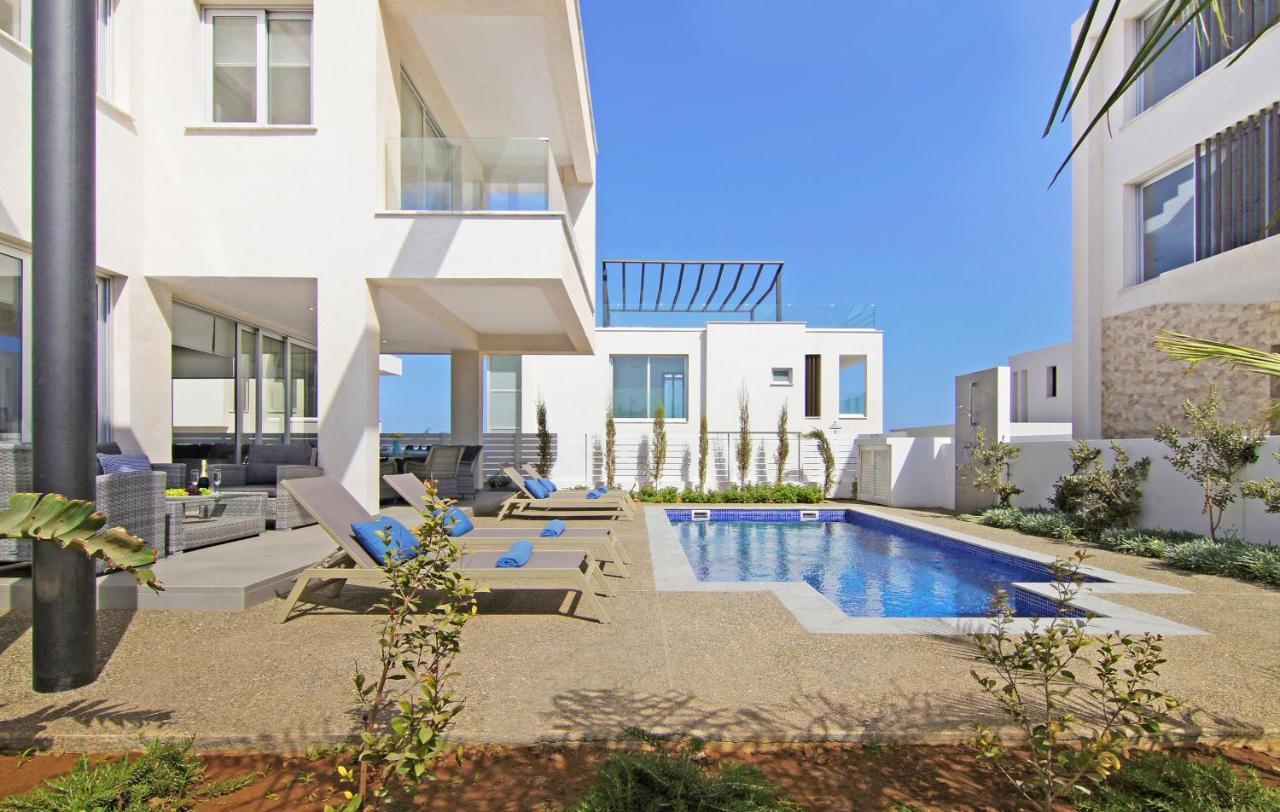 Villa Nova Protaras Buitenkant foto